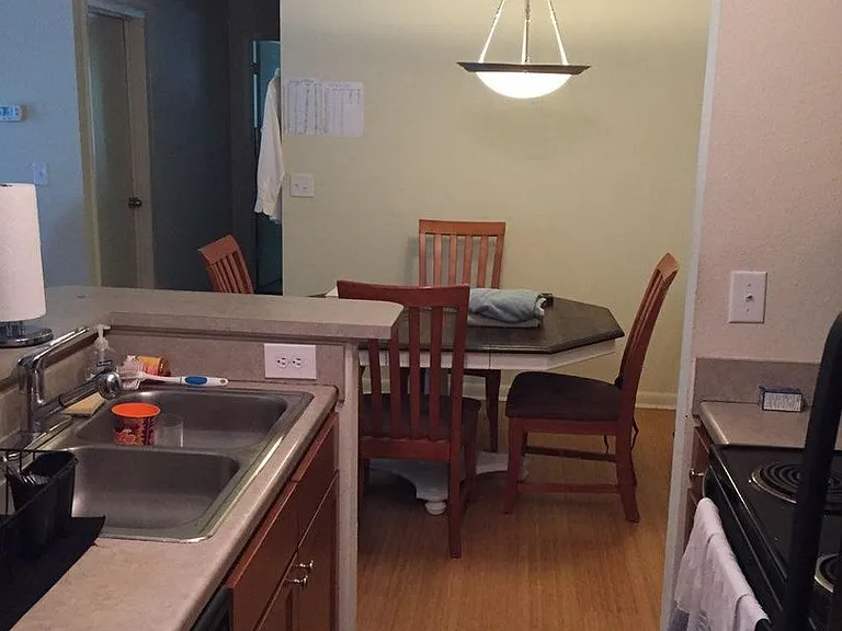 277 Alexandra Dr #7 — Photo 10