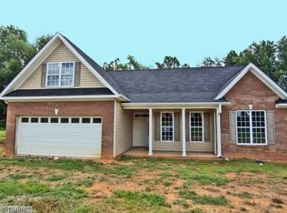 4512 Ramseur Rd, Winston Salem, NC 27101