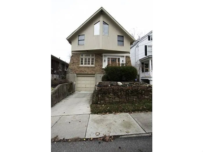 3558 Lilac Ave photo 1