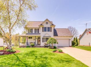 1672 Gulf St NW, Uniontown, OH