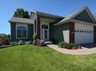 171 Stanwyck Dr, Iowa City, IA 52240