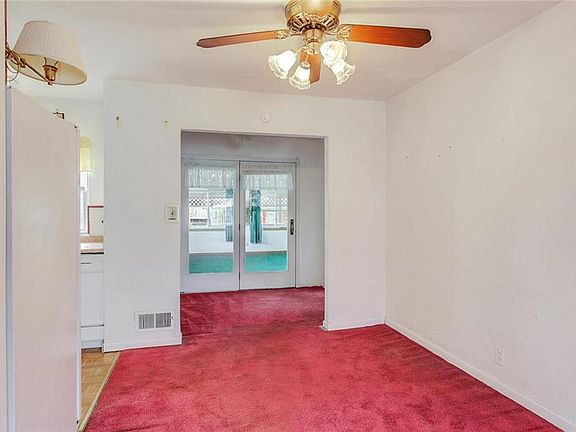 4th image of 2134 S 47th Ter