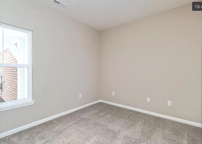 10309 Gateway Dr — Photo 19