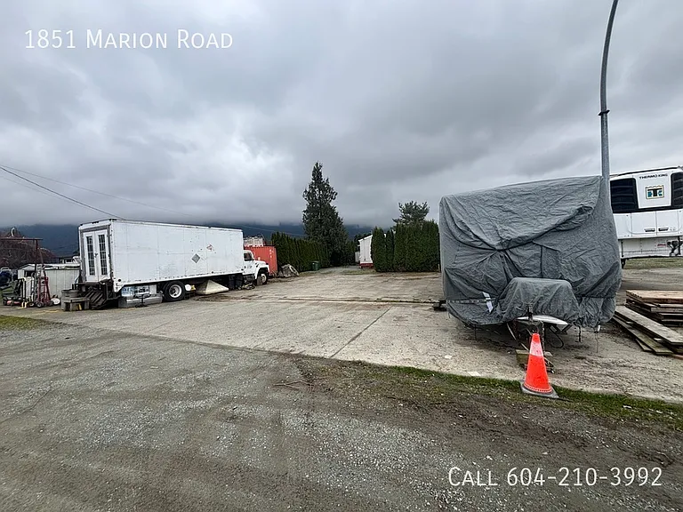 1851 Marion Rd — Photo 9