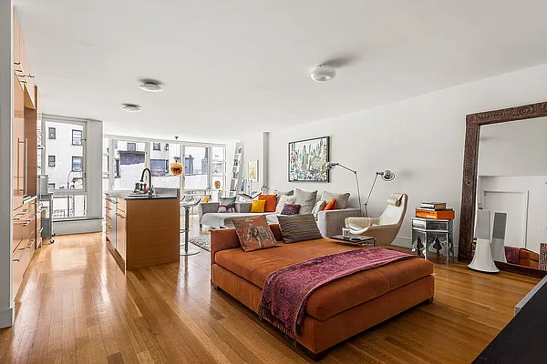 Sold by Compass | media 2