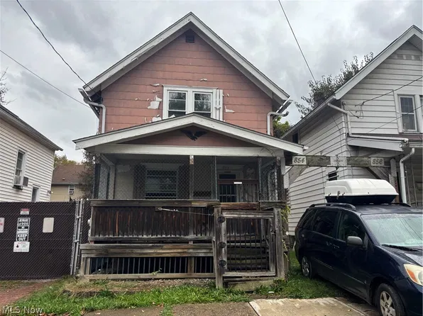 854 Keeney St, Akron, OH 44310