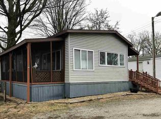 1535 E 9th St TRLR 2, Rochester, IN 46975