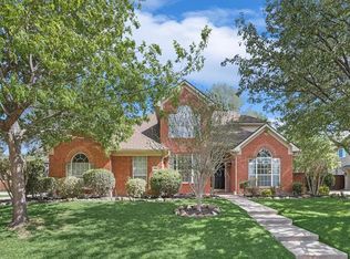 1204 Oakwood Ct, Flower Mound, TX 75028