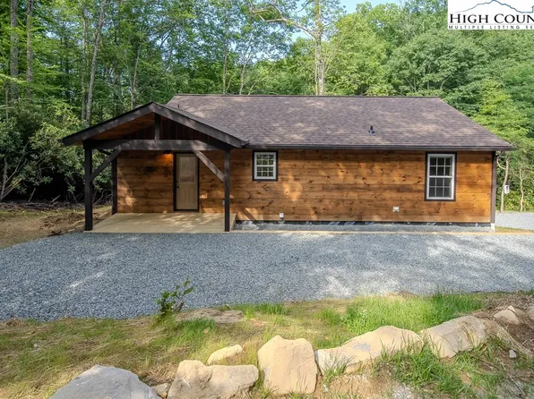 114 Goldfinch Road, Newland, NC 28657