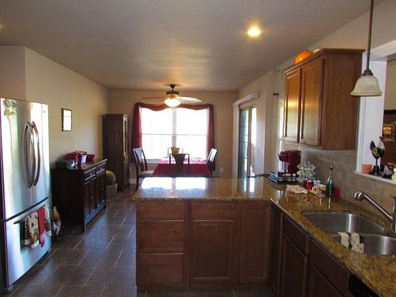 5th image of 2402 Heather Lynn Ln