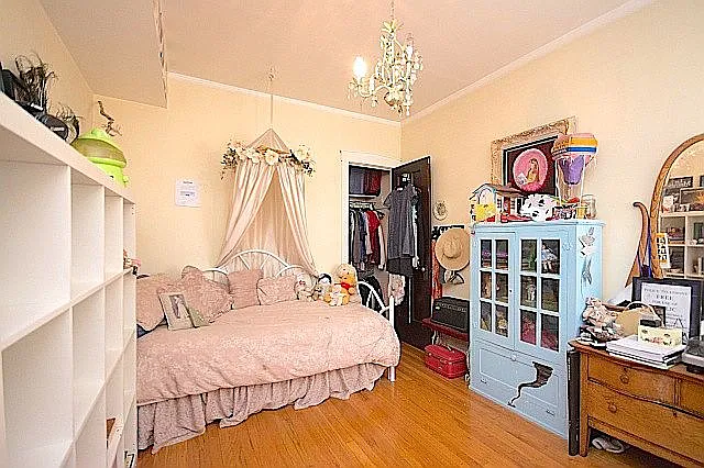 2734 W. Leland Ave — Photo 6