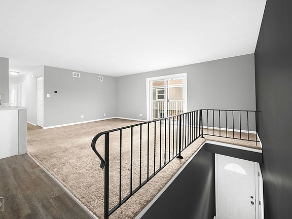 4th image of 7953 163rd Ct