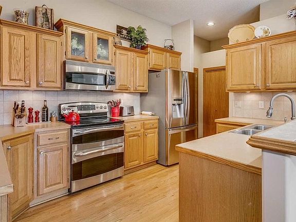 4th image of 8122 E Old Mill Ct