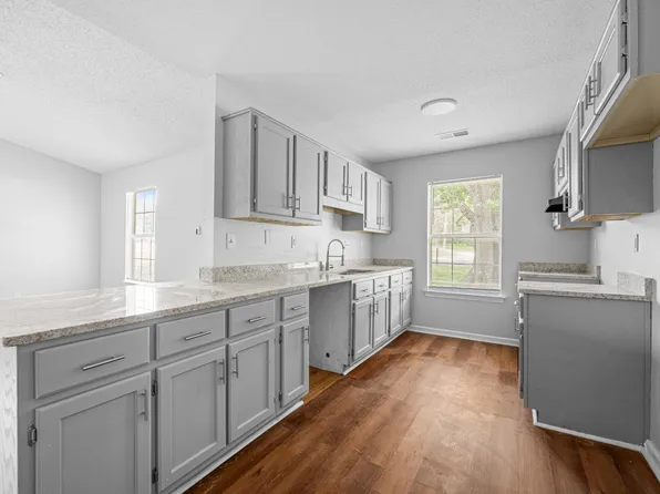 3879 Windermere Rd, Memphis, TN 38128