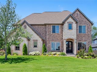 2931 Red Oak Ct, Centerton, AR 72719