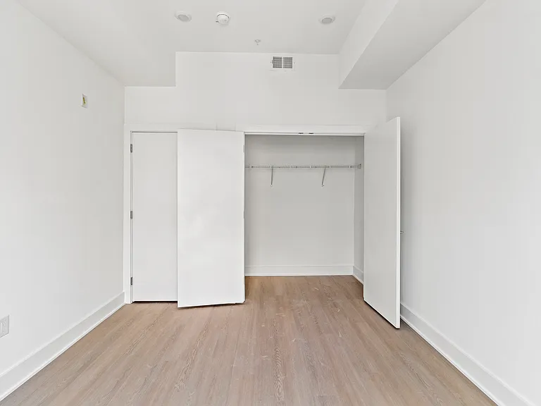 1 bedroom- closet