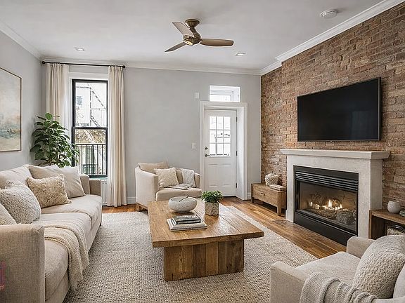 2nd image of 53 Leroy St #C5