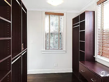 282 Bruce Park Ave — Photo 10