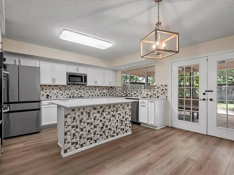 13022 Hollow Brook Dr — Photo 11
