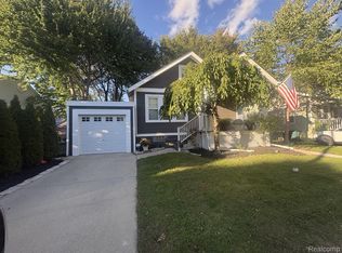 205 University St, Ferndale, MI 48220