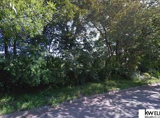 3326 Weber St, Omaha, NE 68112