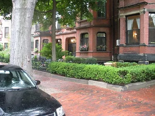173 Marlborough St Photo 1