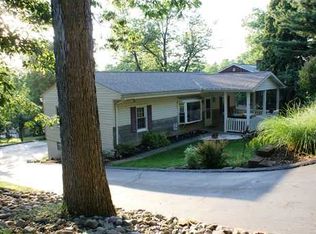 412 Center Church Rd, Mcmurray, PA 15317