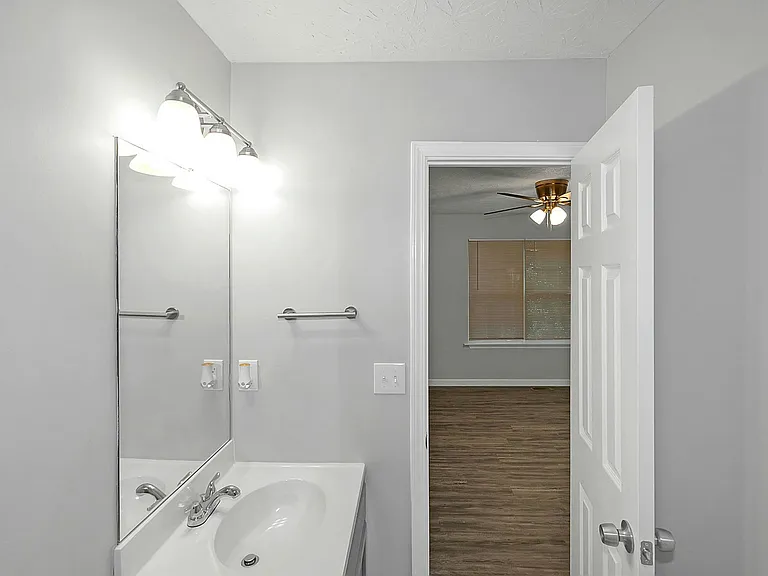 134 Point Place Dr — Photo 22