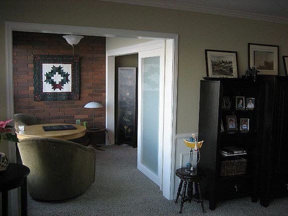 Beautiful enclosed lanai
