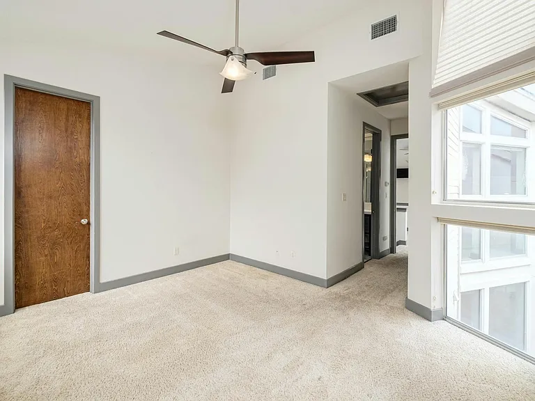 1314 Norwalk Ln #B — Photo 10