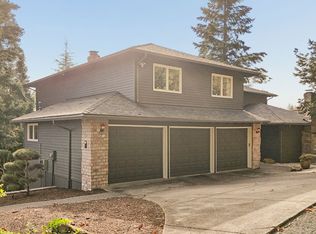 15 SW 68th Ave, Portland, OR 97225