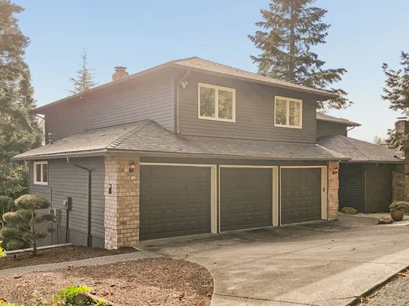 15 SW 68th Ave, Portland, OR 97225