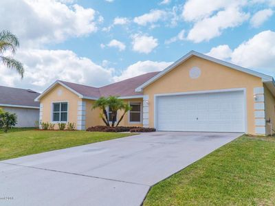 1121 Kareena St NW, Palm Bay, FL, 32907