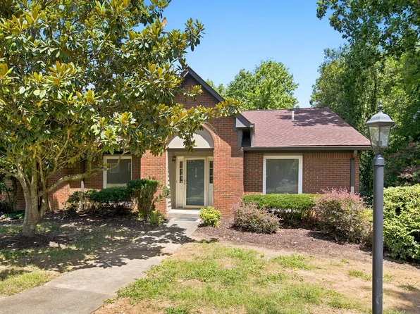 224 Highland Villa Cir, Nashville, TN 37211