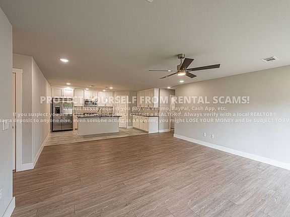3rd image of 20674 Dawn Hill East Rd