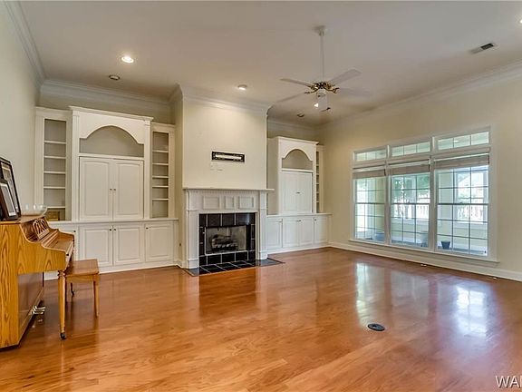 4th image of 1911 Gaineswood Dr