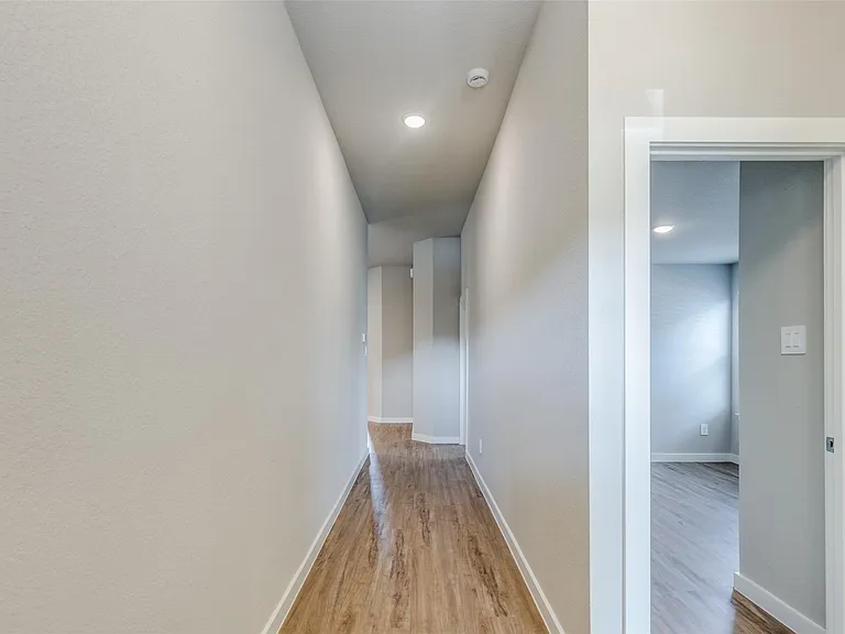 949 Gentle Moss Dr — Photo 20