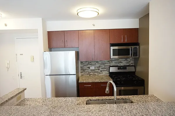 Rented by UDR | media 11