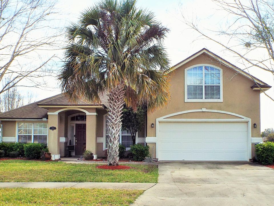 1st image of 380 Martin Lakes Dr W