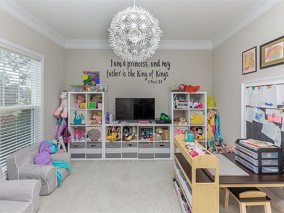 5th image of 7610 Brookcrest Ct