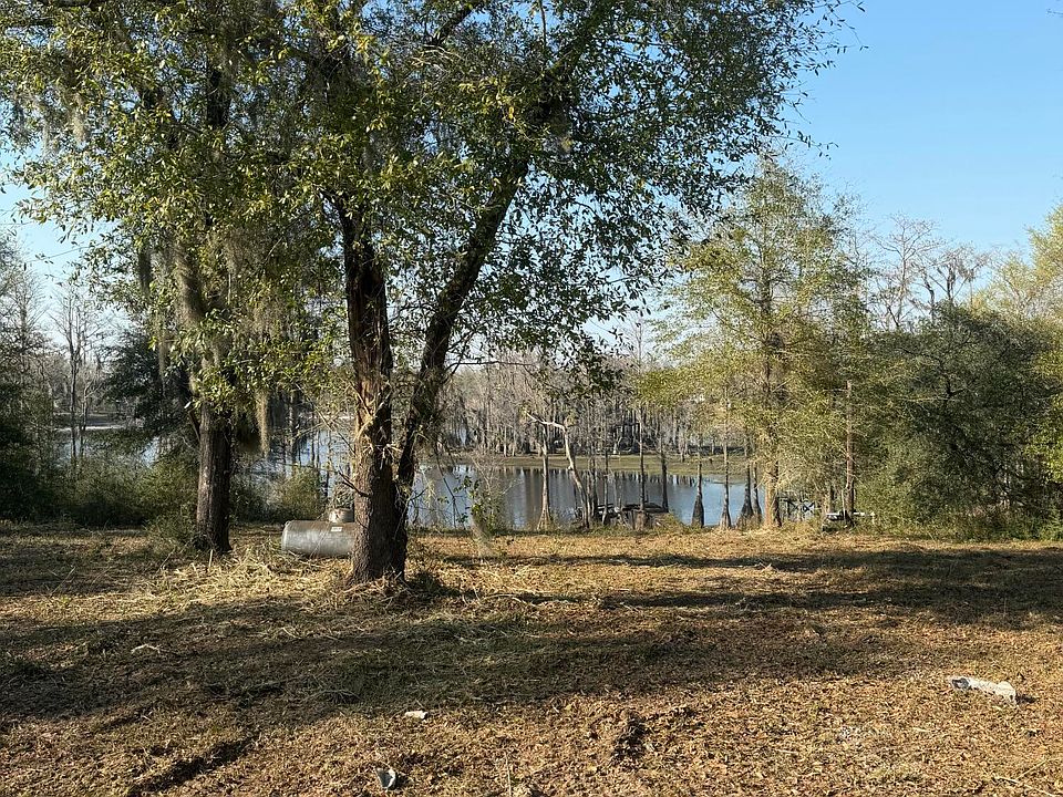 1st image of 9219 S Silver Lake Rd