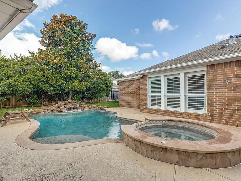1734 Heddon Falls Dr — Photo 22