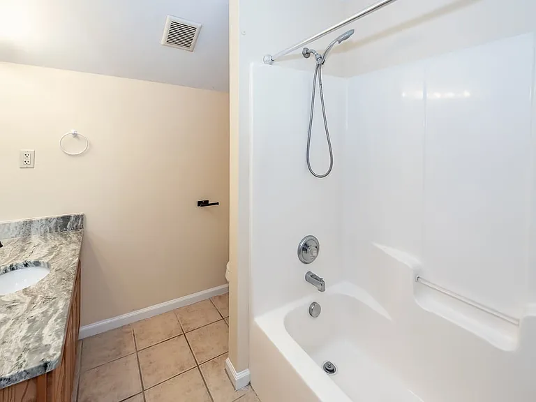 2126 State Rd — Photo 78