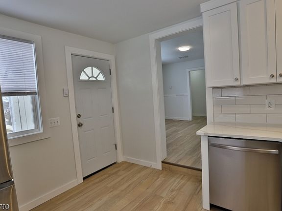 3rd image of 55 Beaver Ave APT 1