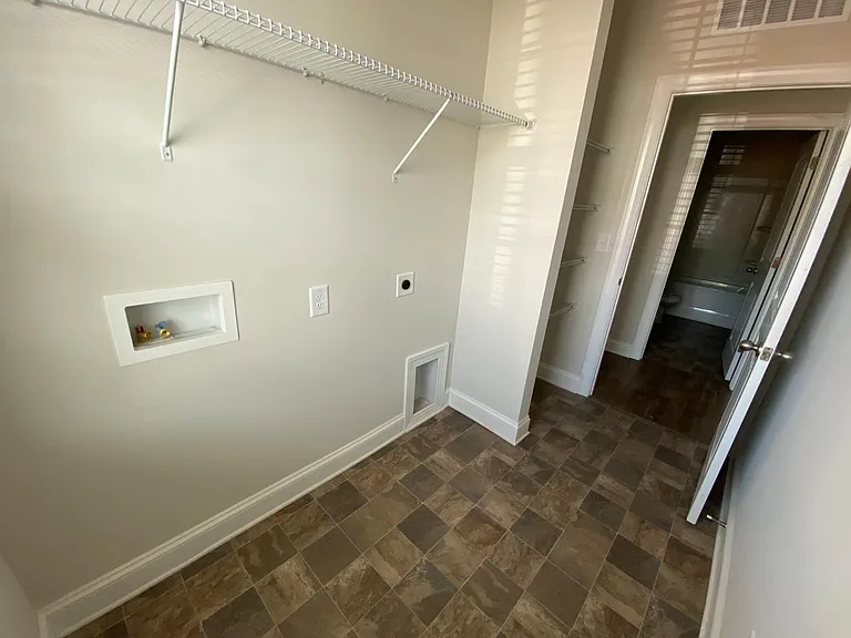 460 Legacy Dr — Photo 20