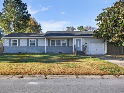917 Kings Arms Dr, Virginia Beach, VA, 23452