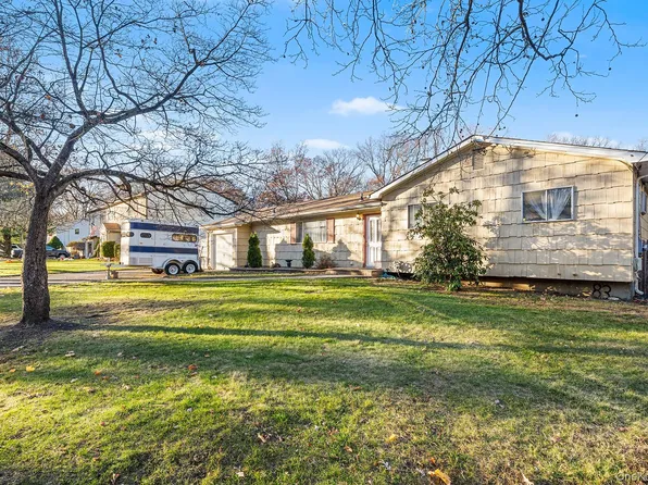 351 Atlantic Street, Central Islip, NY 11722