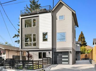 124 N 49th St, Seattle, WA 98103