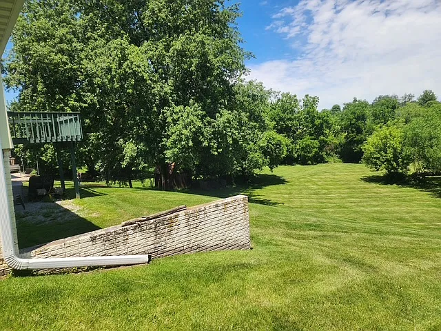 1114 Duck Creek Dr — Photo 31