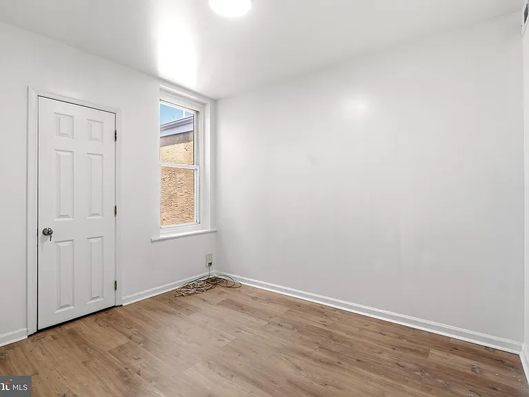 4035 Green St — Photo 8